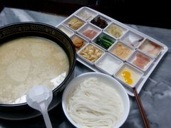 -蔼若春.传承三十年云南菜(金碧公园店)
