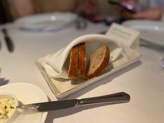 餐前面包-壳里西餐厅Coquille Seafood Bistro(蒙自路店)