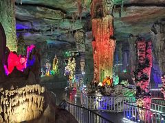 -泰安地下龙宫景区