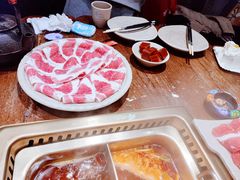 -东巴人鱼豆花火锅(幸福街店)