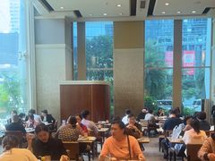 -怡聚轩全日制自助餐厅(大中华喜来登酒店)
