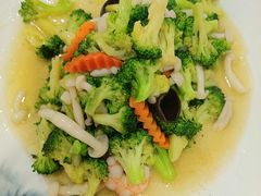 -鱼和肉海鲜大排档(林江名城店)