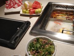 -海底捞火锅鲜切牛肉主题店(长寿路店)