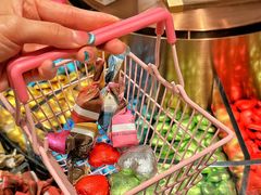 -Laderach 莱德拉(上海环贸iapm店)