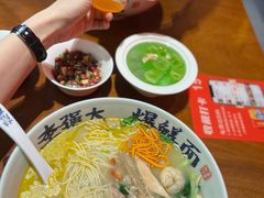 -李犟大爆鳝面·手工蟹黄包(湖滨西湖店)