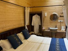 -军山湖云水间生态农业旅游景区