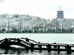 -杭州西湖风景名胜区北街寻梦停车场