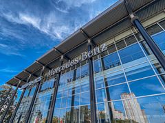 -天津波士信达奔驰4S店(卫津南路店)