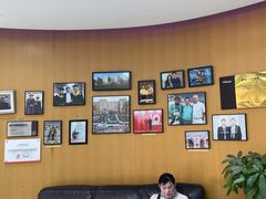 -雅悦齿科(顾村公园店)