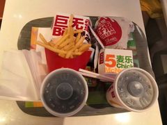 -麦当劳(龙之梦购物中心店)