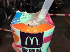 -麦当劳(杭州西湖银泰百货店)