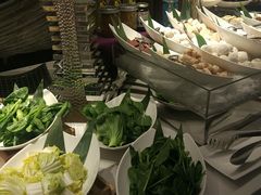 -上海滴水湖皇冠假日酒店