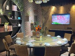 -牛头鱼庄·地道广西菜(西明店)