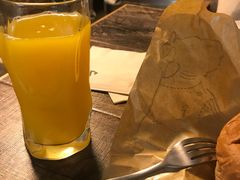 -HIGH FIVE哈福手工汉堡(桂林路店)