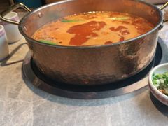 -野山舂·贵州现舂酸汤牛肉(民生路店)