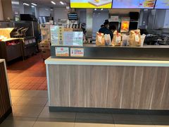 -麦当劳(田林好又多店)