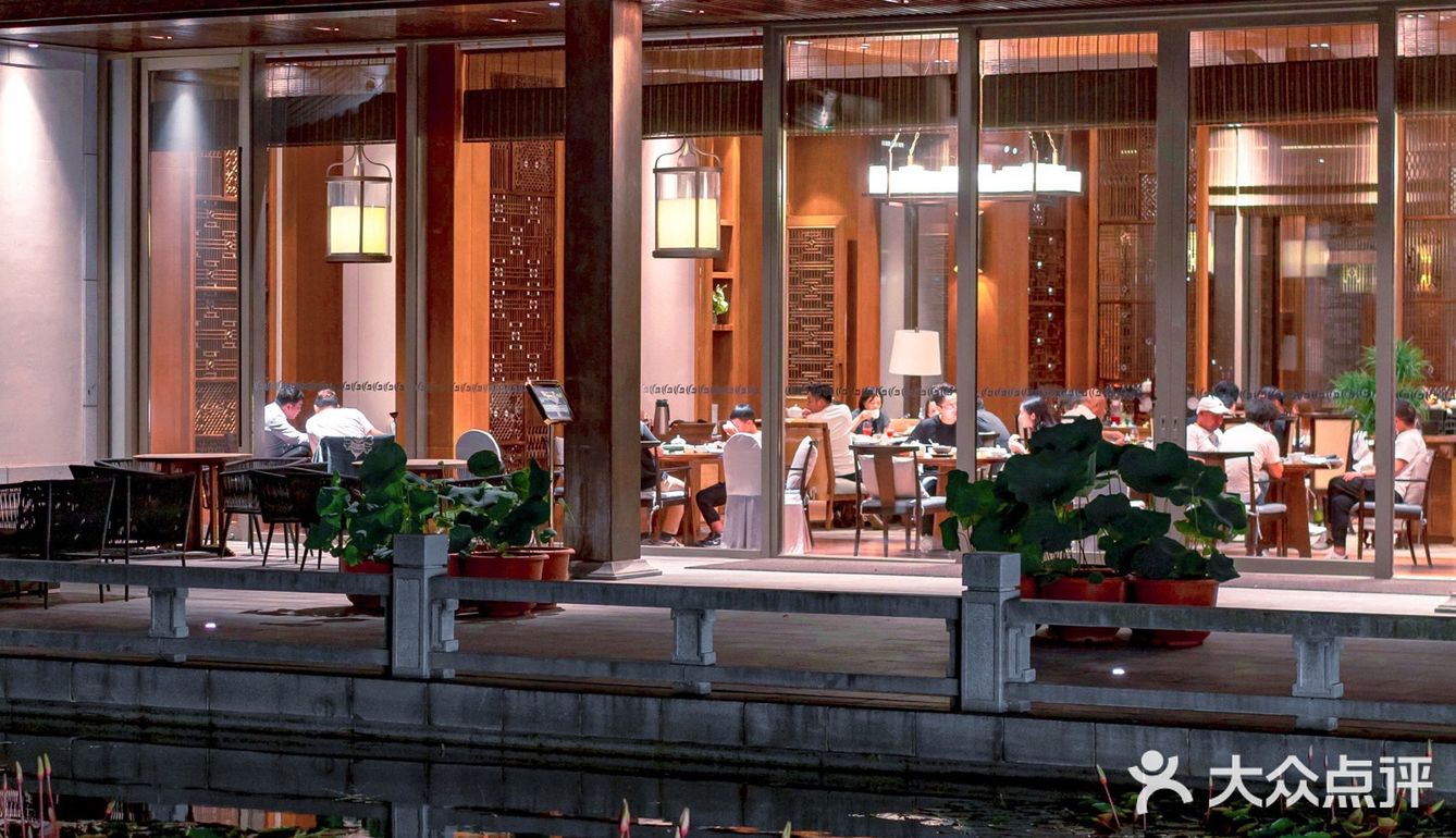 如果来杭州只能住一家酒店，那么必定选她
