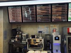 -红宝石·鲜奶小方·海派西点房(丰庄店)