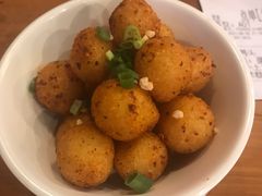 孜然小土豆-炉小二铜锅牛蛙•川湘菜(三里屯店)