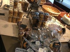 -红跑车蛋糕世界(清江路店)