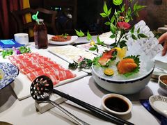 -泓炙颐凤鲜海鲜火锅料理(桐乡店)