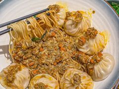 -馋三尺蟹粉小笼(人民广场店)