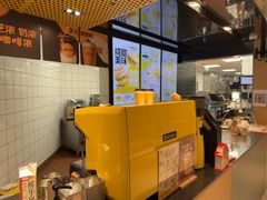 -麦当劳(湖光北街店)