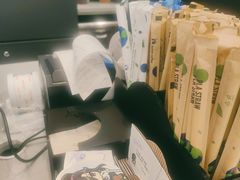 -瑞幸咖啡(正中时代大厦店)