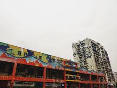 -黄桷坪涂鸦艺术街
