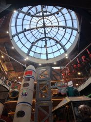 -嗨翻Hi-Fun竞技主题乐园·蹦床团建生日聚会(五棵松华熙店)