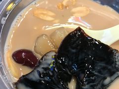 -八婆婆烧仙草(中山路店)