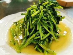 -吴越荣记苏州菜·松鼠桂鱼100%活鱼现做(斜塘老街店)