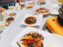 -墨脱石锅椰子鸡•香草鸭•东山羊(大东海店)