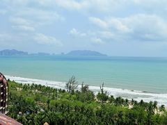 -三亚湾海居雅高铂尔曼度假酒店