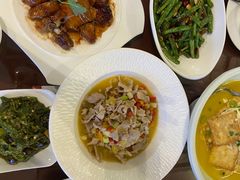 -潇湘华天大酒店-湘·悦美食街(芙蓉中路店)