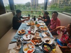 -威海蓝海御华大饭店·蓝钻美食自助百汇