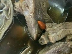 -新峰肉骨茶
