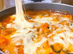 -亲昵春川鸡排(韩国美食街店)