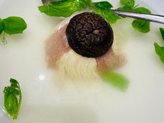 -品悦酒店(三林古镇店)