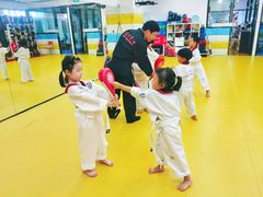 -浛道跆拳道·拳击·体适能