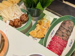 -润园四季椰子鸡火锅(卓越INTOWN店)