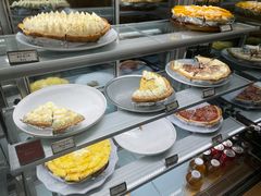 -Pie Bird(新闸路店)