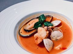 海鲜汤-Da Ivo哒伊沃意大利魔镜餐厅(外滩店)