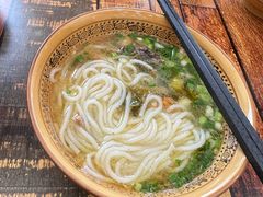 -正宗李家土鸡米线店