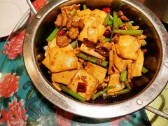 干锅千页豆腐-老油饼酸菜汤(高铁和平店)