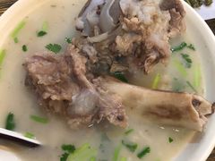 -老谢烧烤野馄饨(云霄路店)