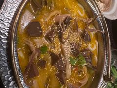 -古都历食南京菜·烤鸭·鸭血粉丝·汤包(南京博物院店)