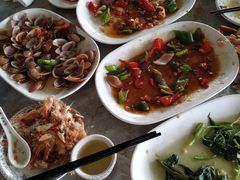 -四川小胡子海鲜(丁村万人海鲜广场店)