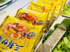 -马路边边串串香形象店(磐石路店)