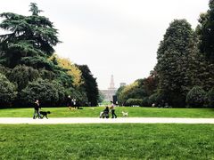 -文艺复兴百货(米兰大教堂广场店)